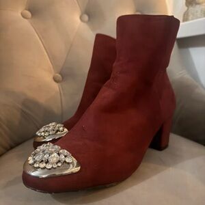 Chic Maroon Heeled Boots with Crystal Embellishments